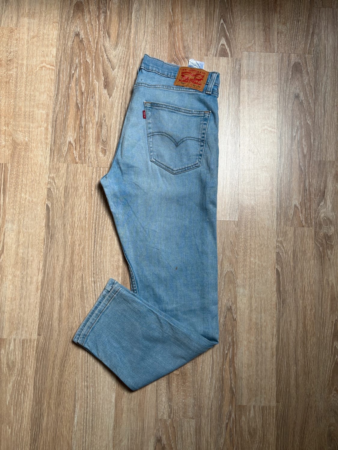 đź›’Jean Levi's 502 W32 L30đź›’