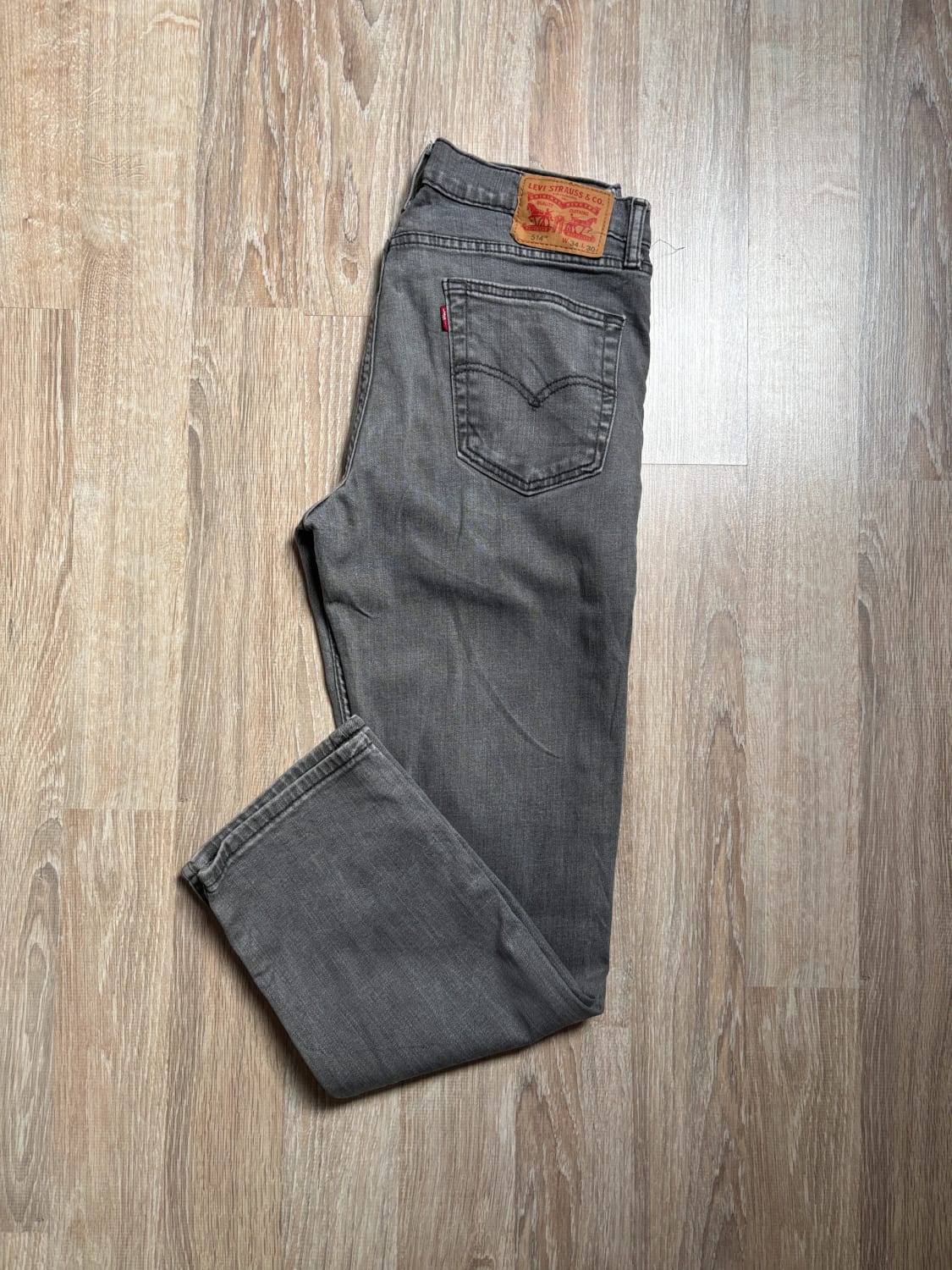 đź›’Jean Levi's 514 W34 L30đź›’