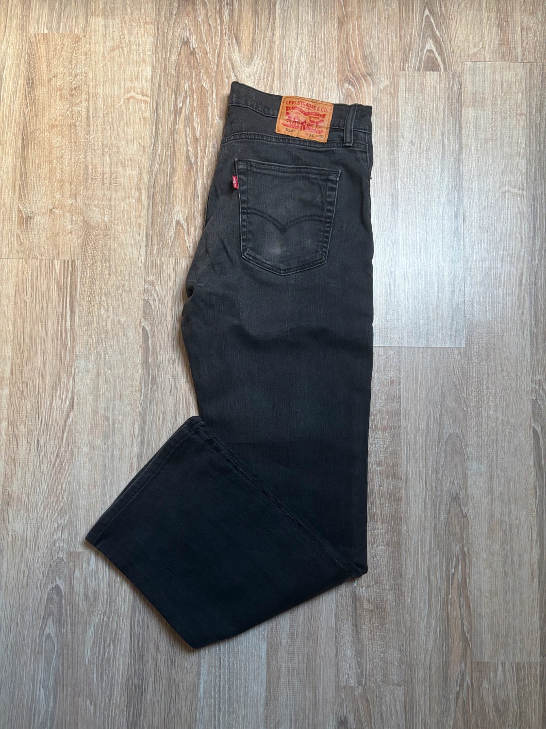 đź›’Jean Levi's 514 W34 L30đź›’