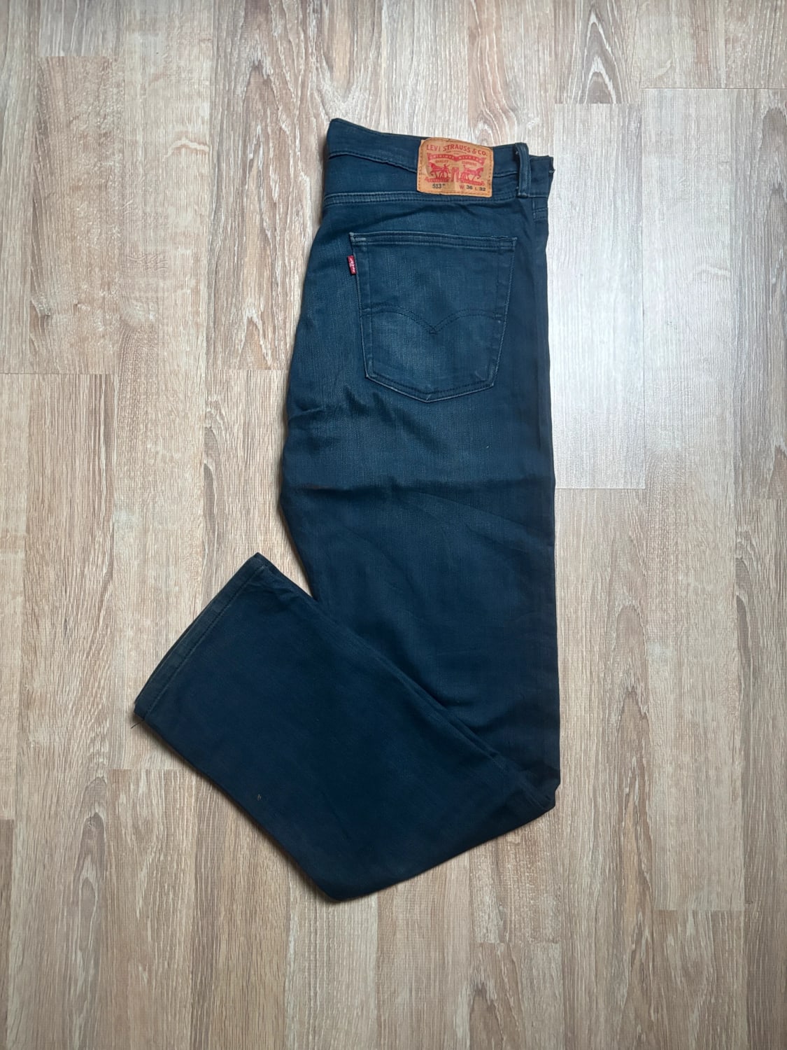 đź›’Jean Levi's 513 W36 L32đź›’