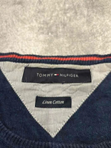 đź›’Pull Tommy Hilfiger Bleu Marine Taille M đź›’