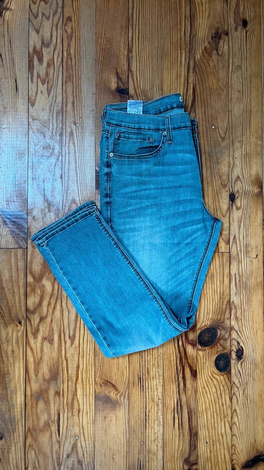 đź›’Jeans Levi's W36 L30đź›’