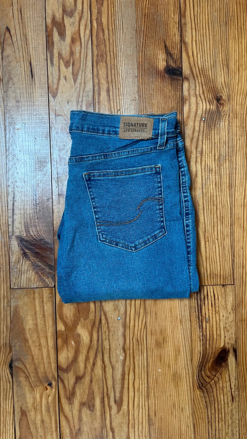 đź›’Jeans Levi's W33 đź›’