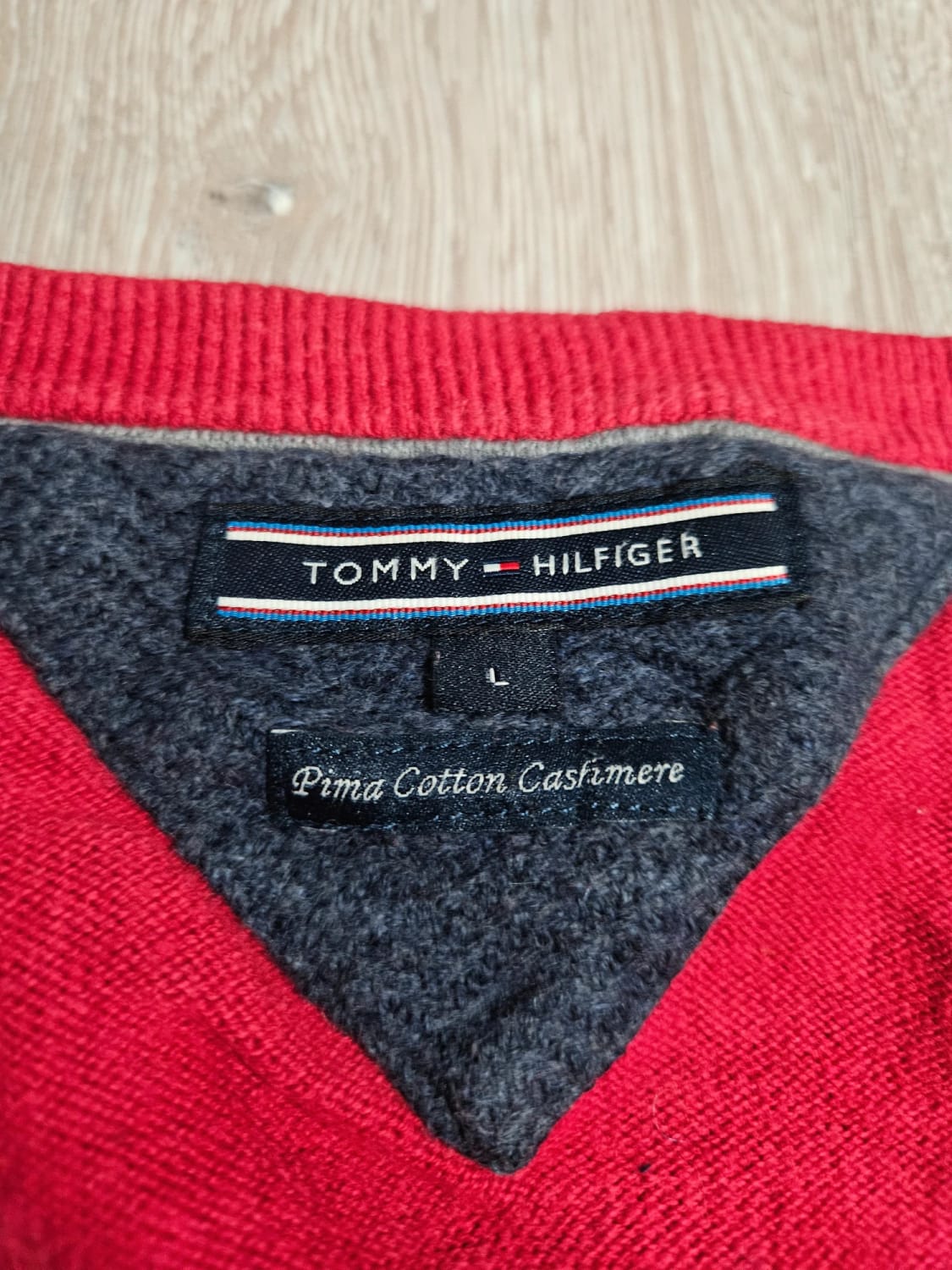 đź›’Pull Tommy Hilfiger Taille L đź›’