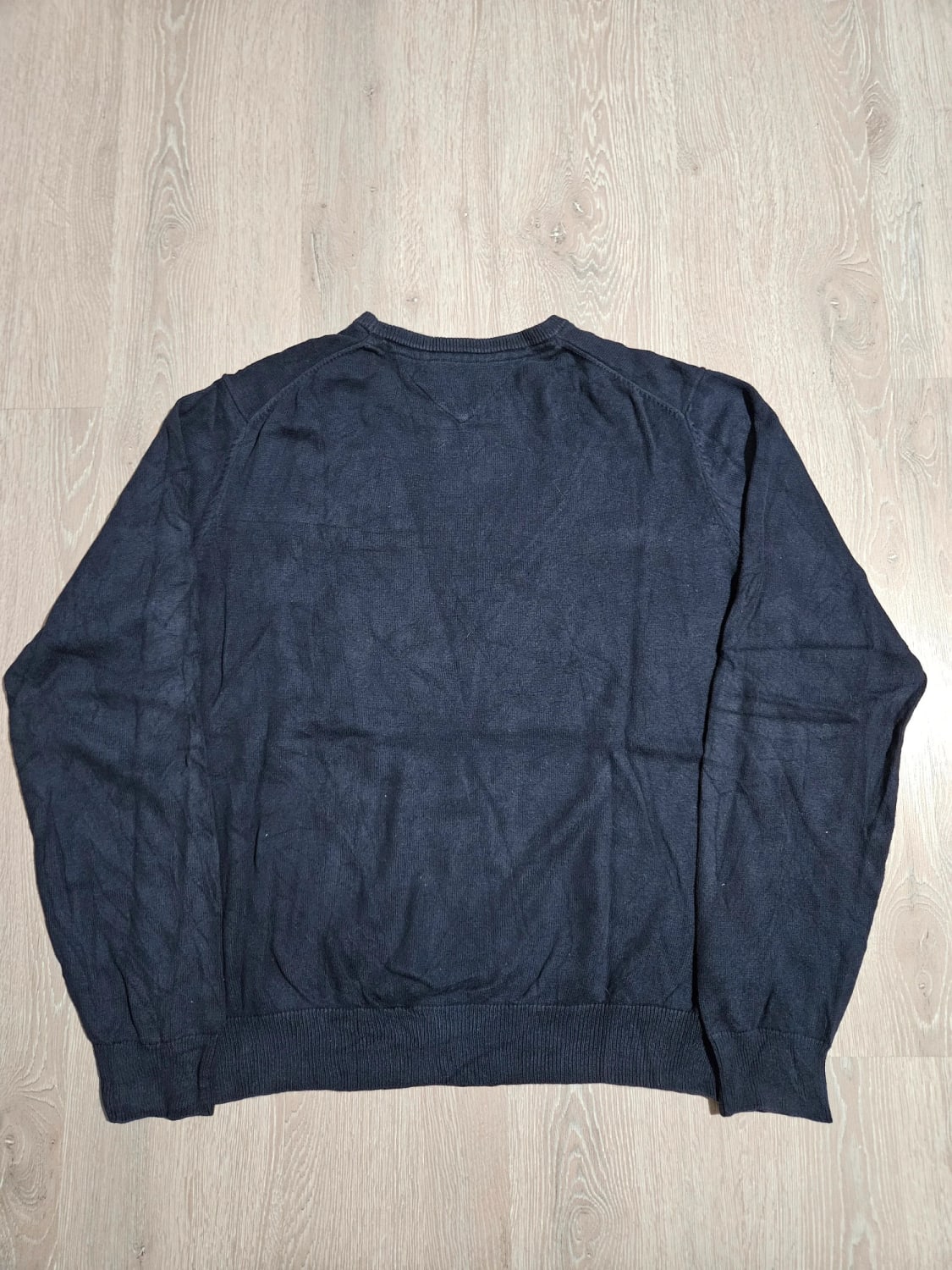 đź›’Pull Tommy Hilfiger Bleu Marine Taille L/G đź›’