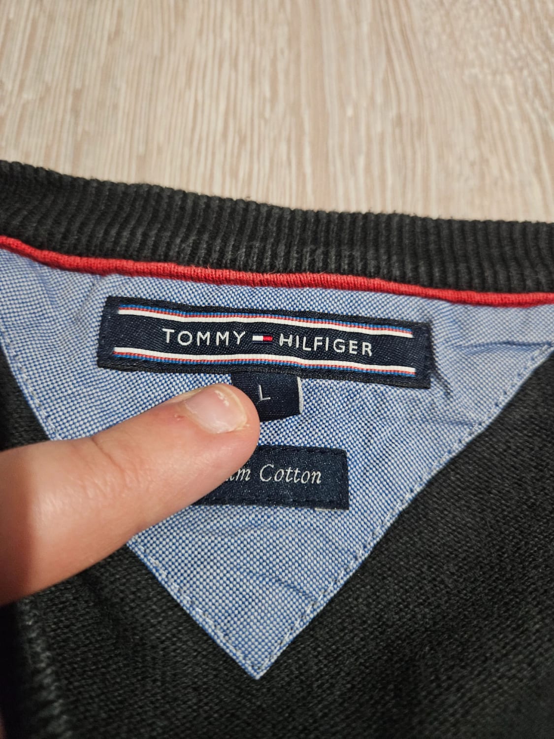 đź›’Pull Tommy Hilfiger Taille L đź›’