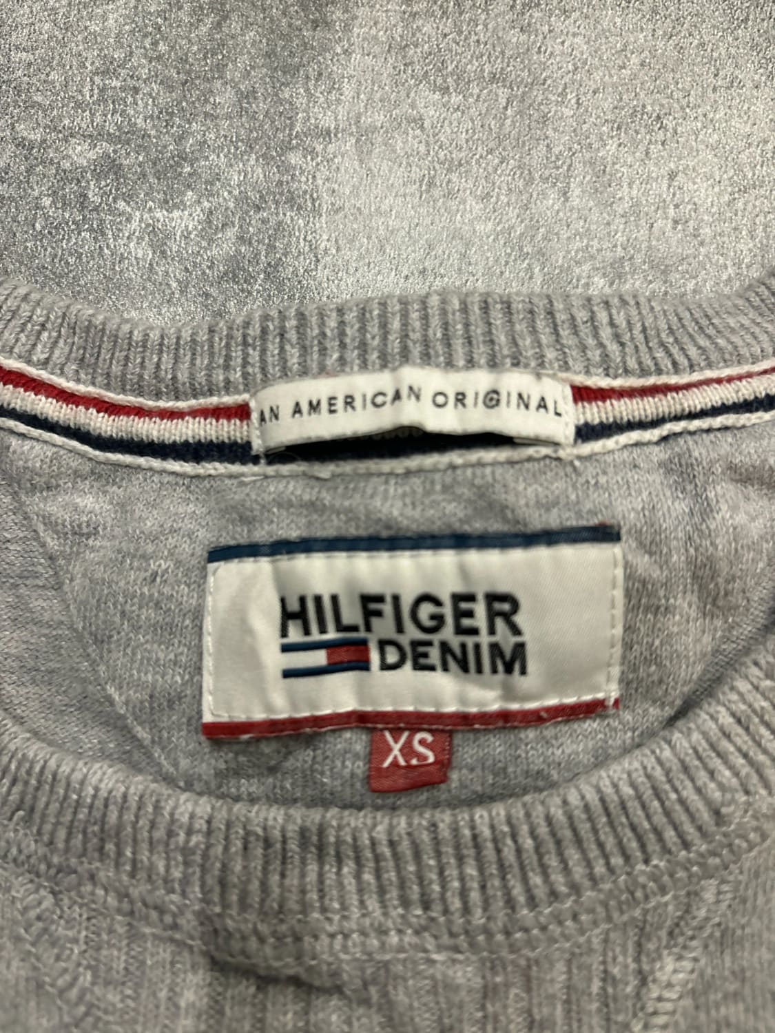 đź›’Pull Hilfiger Denim XS Grisđź›’