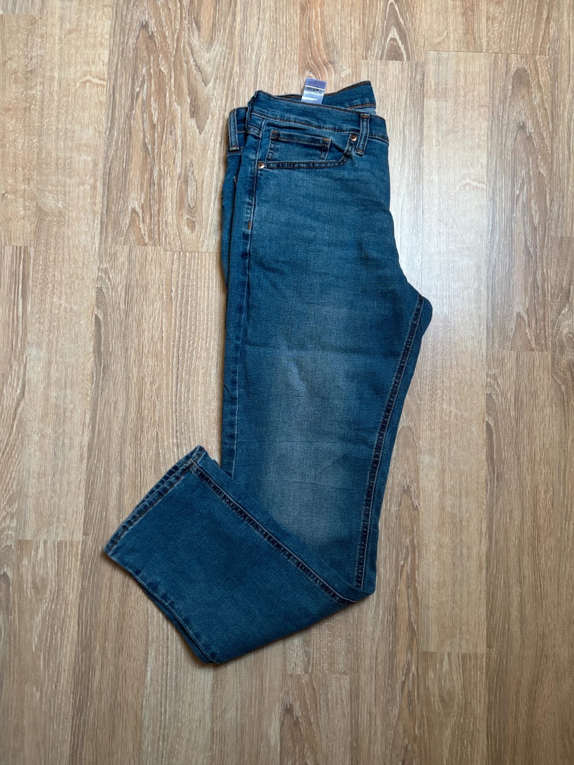 đź›’Jeans Levi's W33 L32đź›’