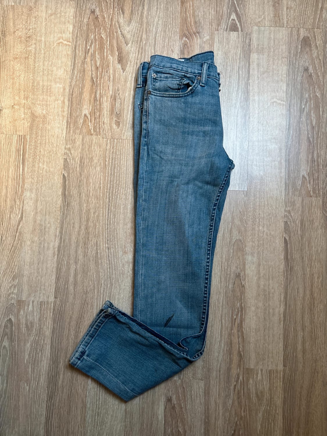 đź›’ Jeans Levi's W31 L32 đź›’