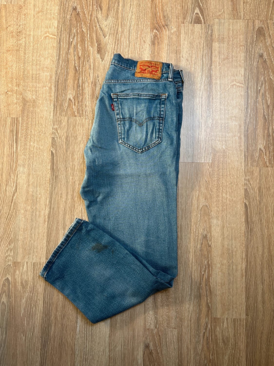 đź›’ Jeans Levi's 541 W33 L30 đź›’