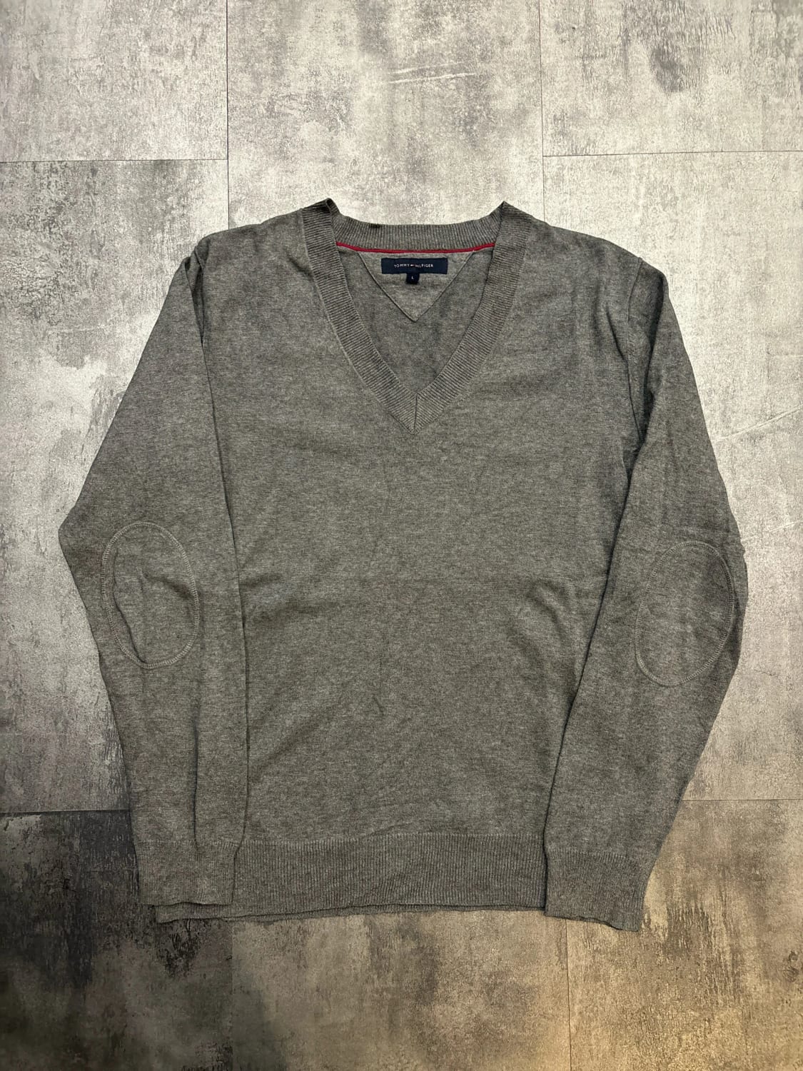 đź›’Pull Tommy Hilfiger Taille L đź›’