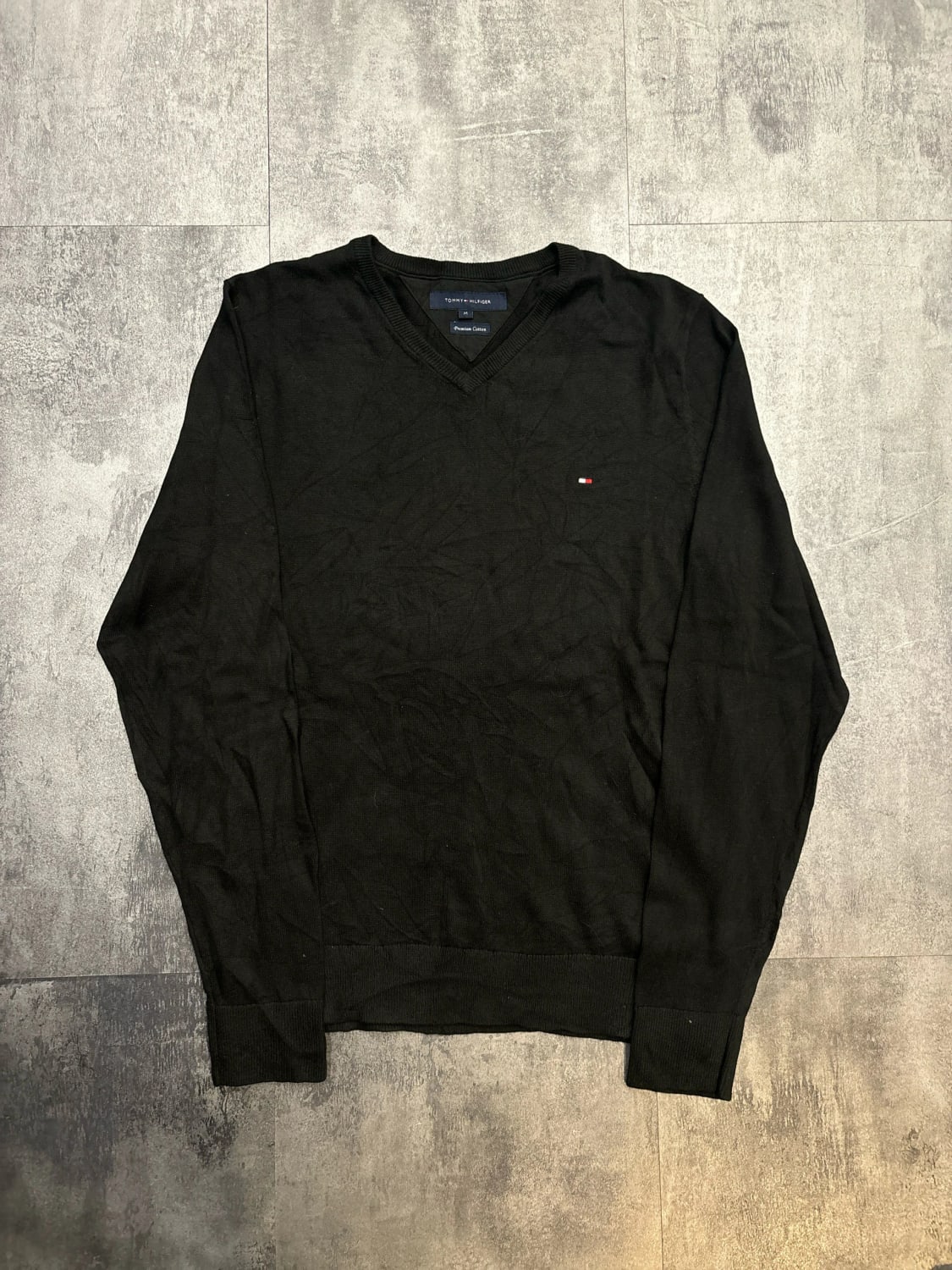 đź›’Pull Tommy Hilfiger Taille M Noir đź›’
