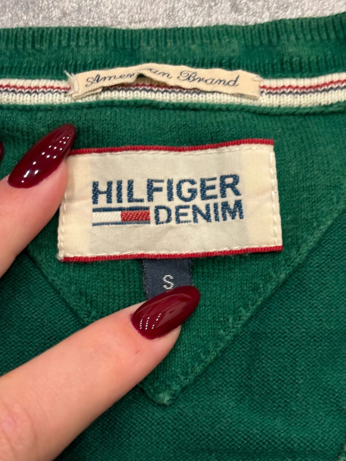 đź›’Pull Vert Hilfiger Denim S đź›’