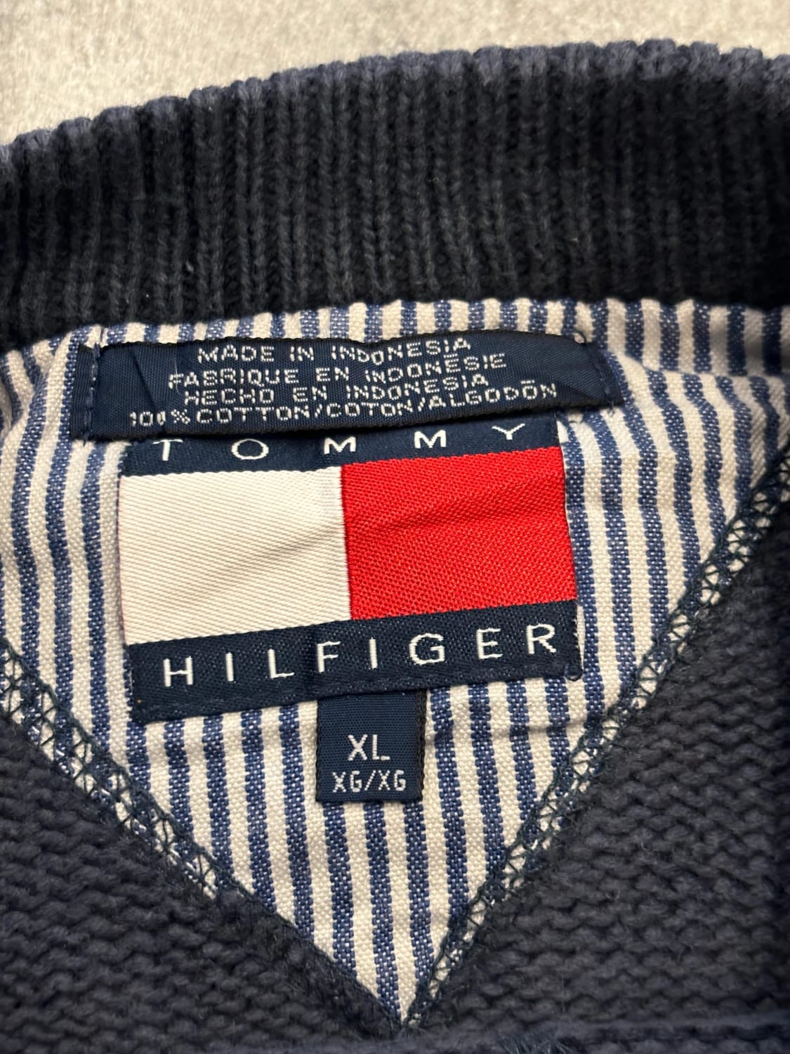 đź›’Pull Tommy Hilfiger XL đź›’