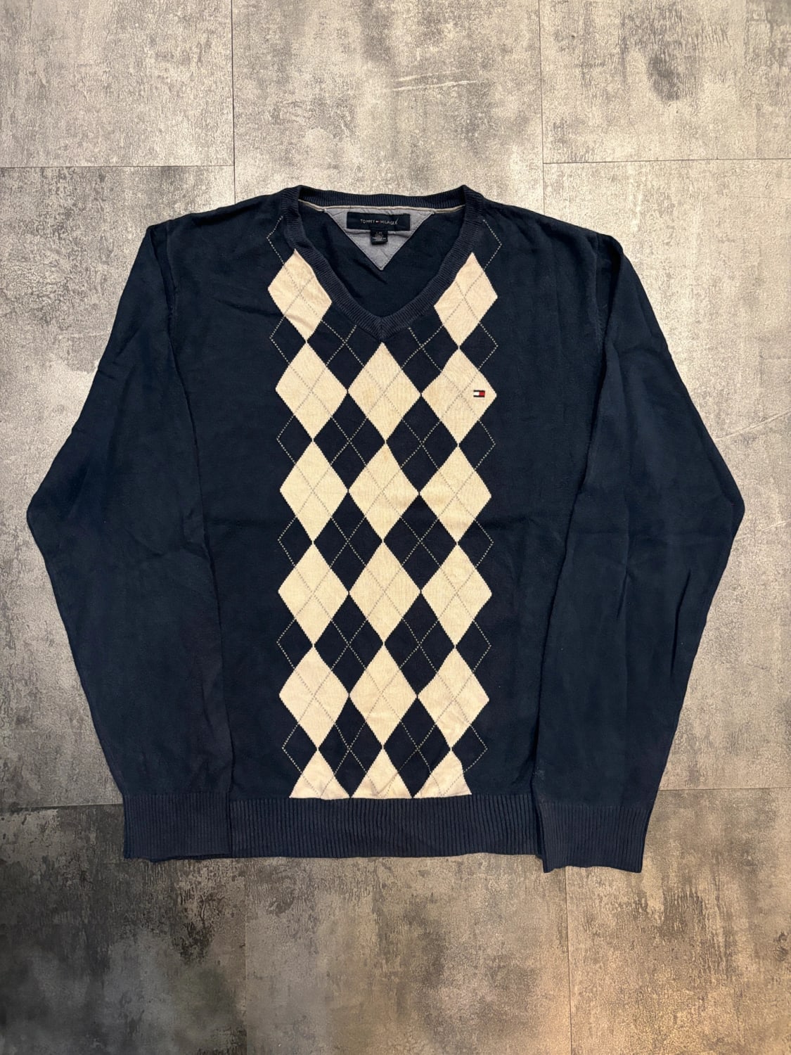 đź›’Pull Tommy Hilfiger L đź›’
