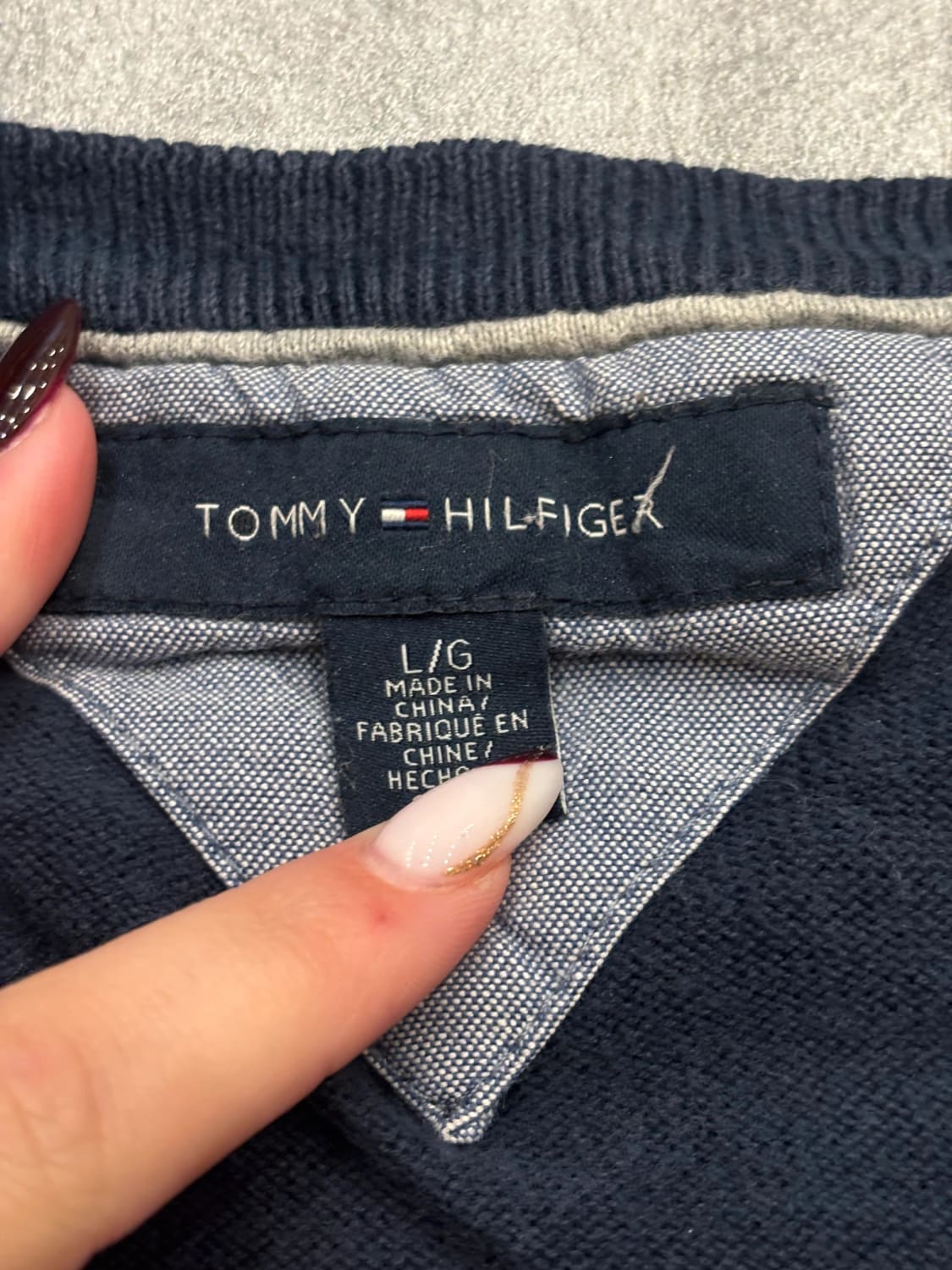 đź›’Pull Tommy Hilfiger L đź›’