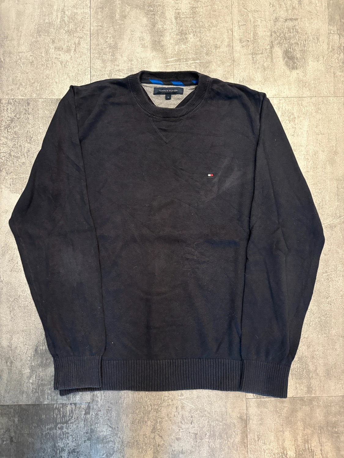 đź›’Pull Tommy Hilfiger Taille L đź›’