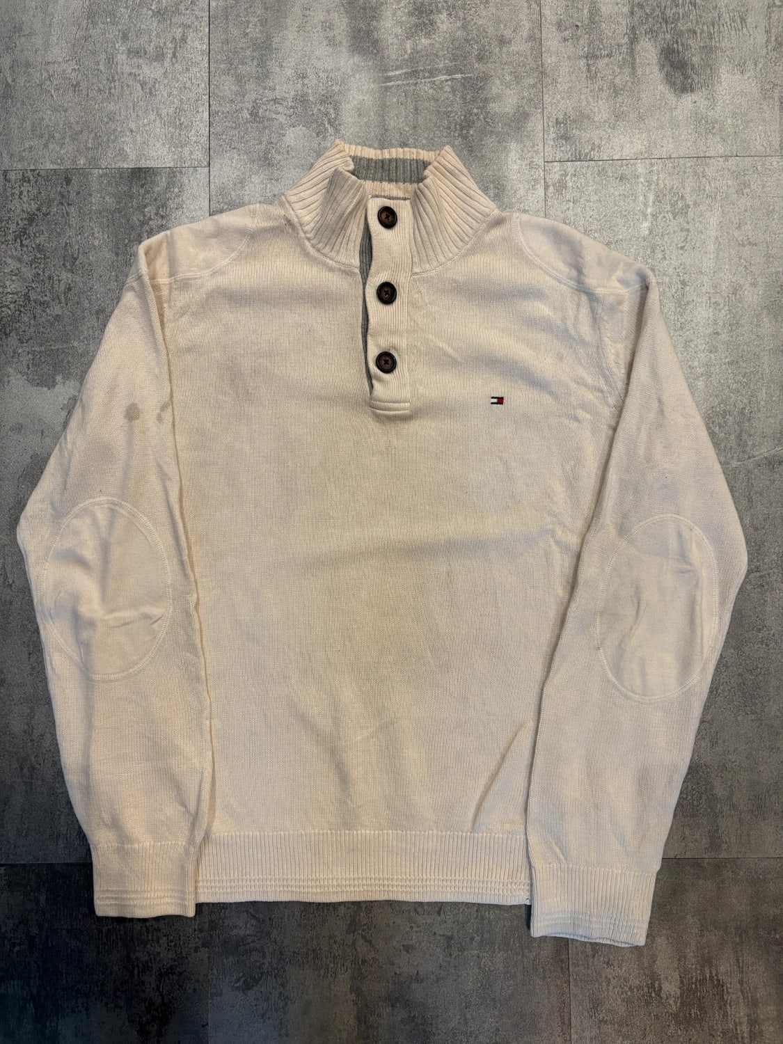 đź›’Pull Tommy Hilfiger Taille M đź›’
