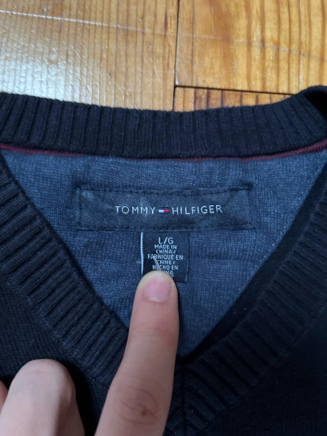 đź›’ Gilet sans manches Tommy Hilfiger L Noir đź›’