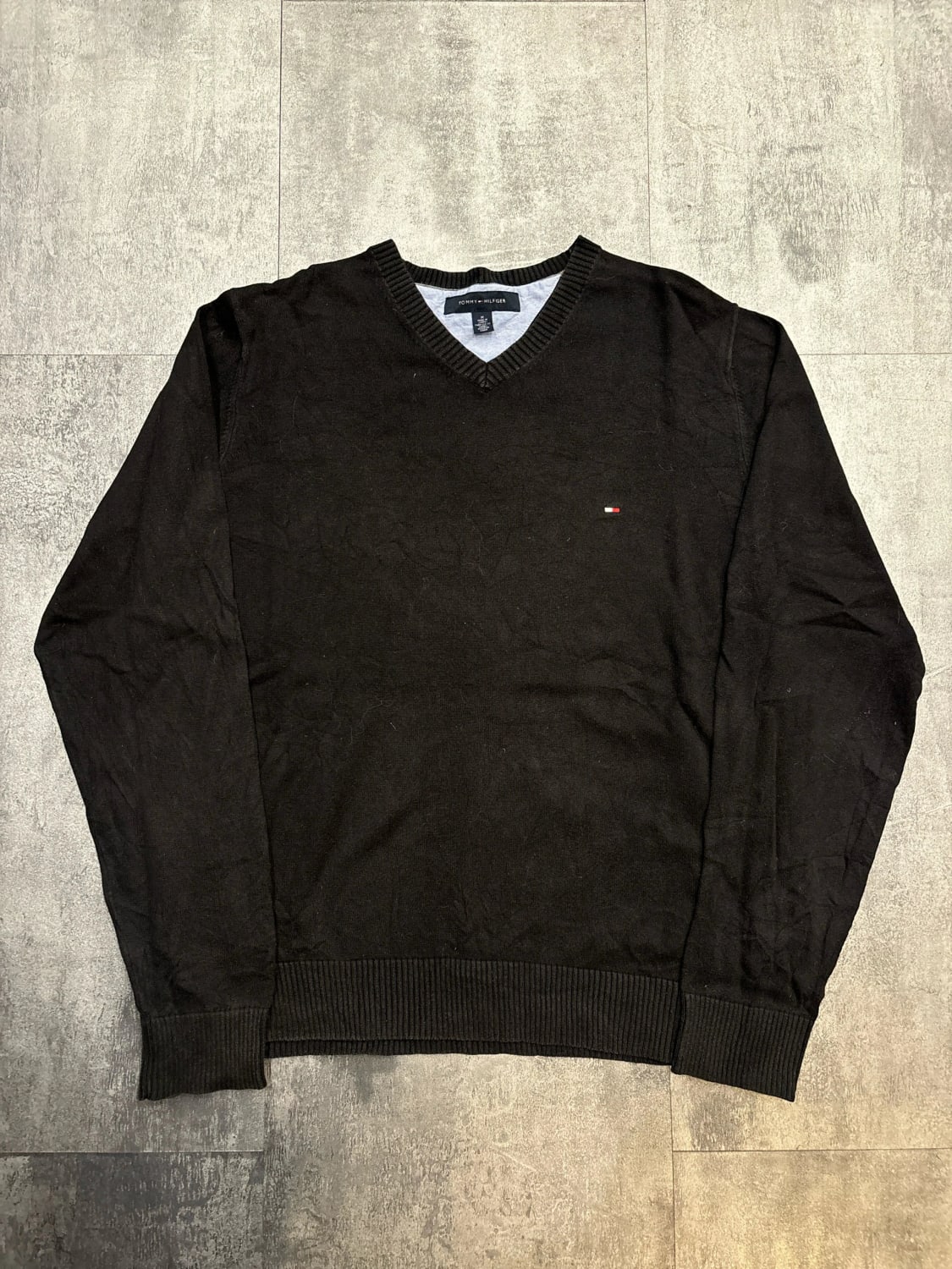đź›’Pull Tommy Hilfiger Taille M Noir đź›’