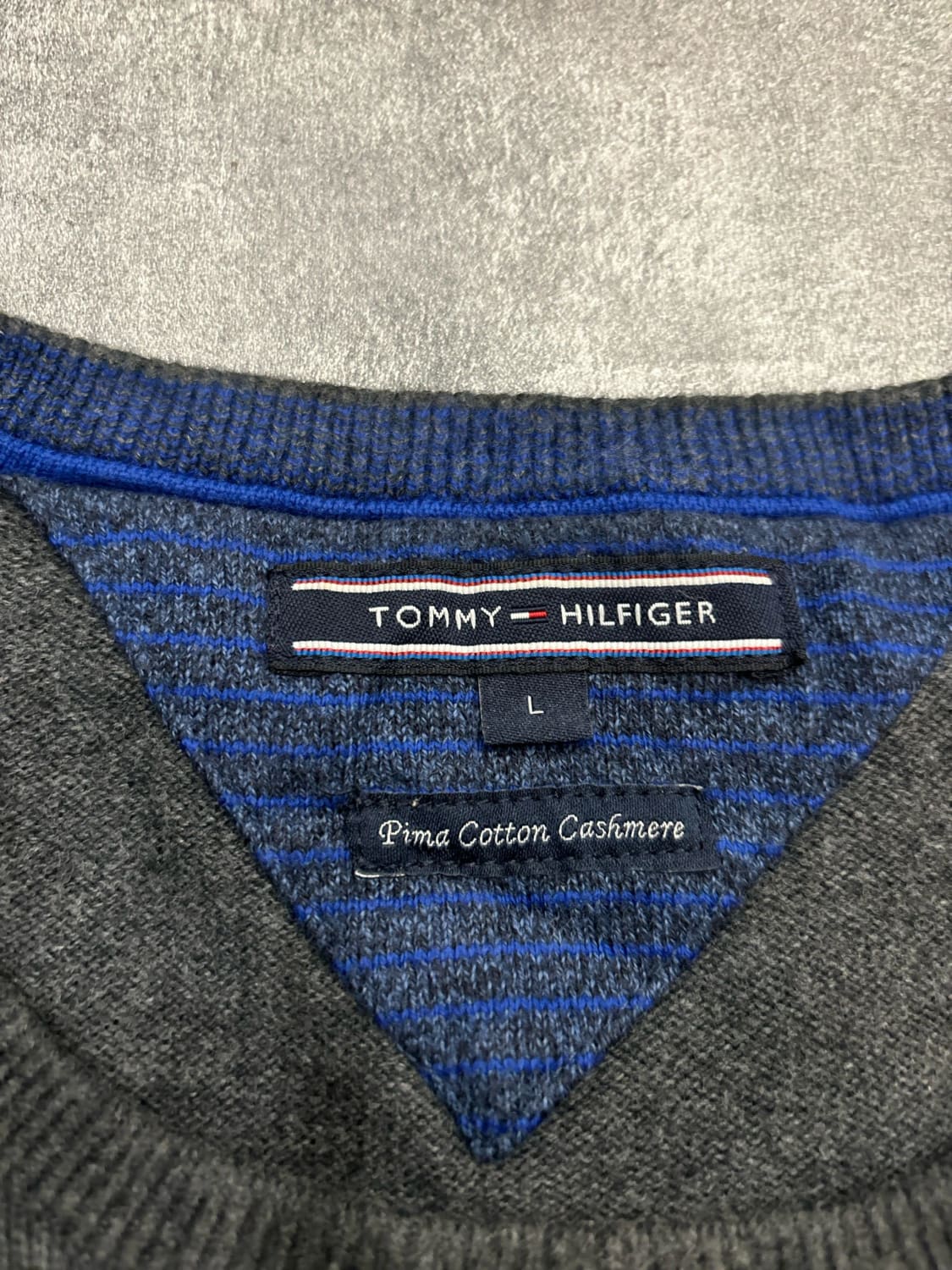 đź›’Pull Tommy Hilfiger L Gris anthraciteđź›’