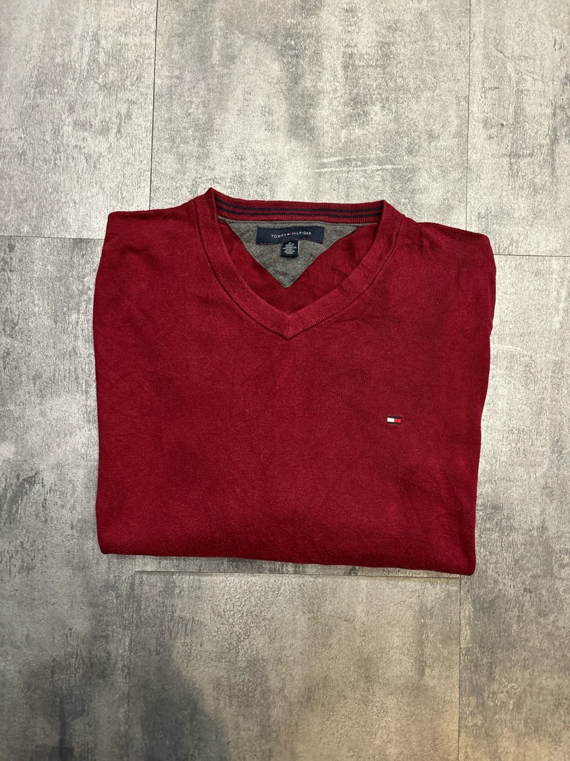 đź›’Pull Tommy Hilfiger Taille M đź›’