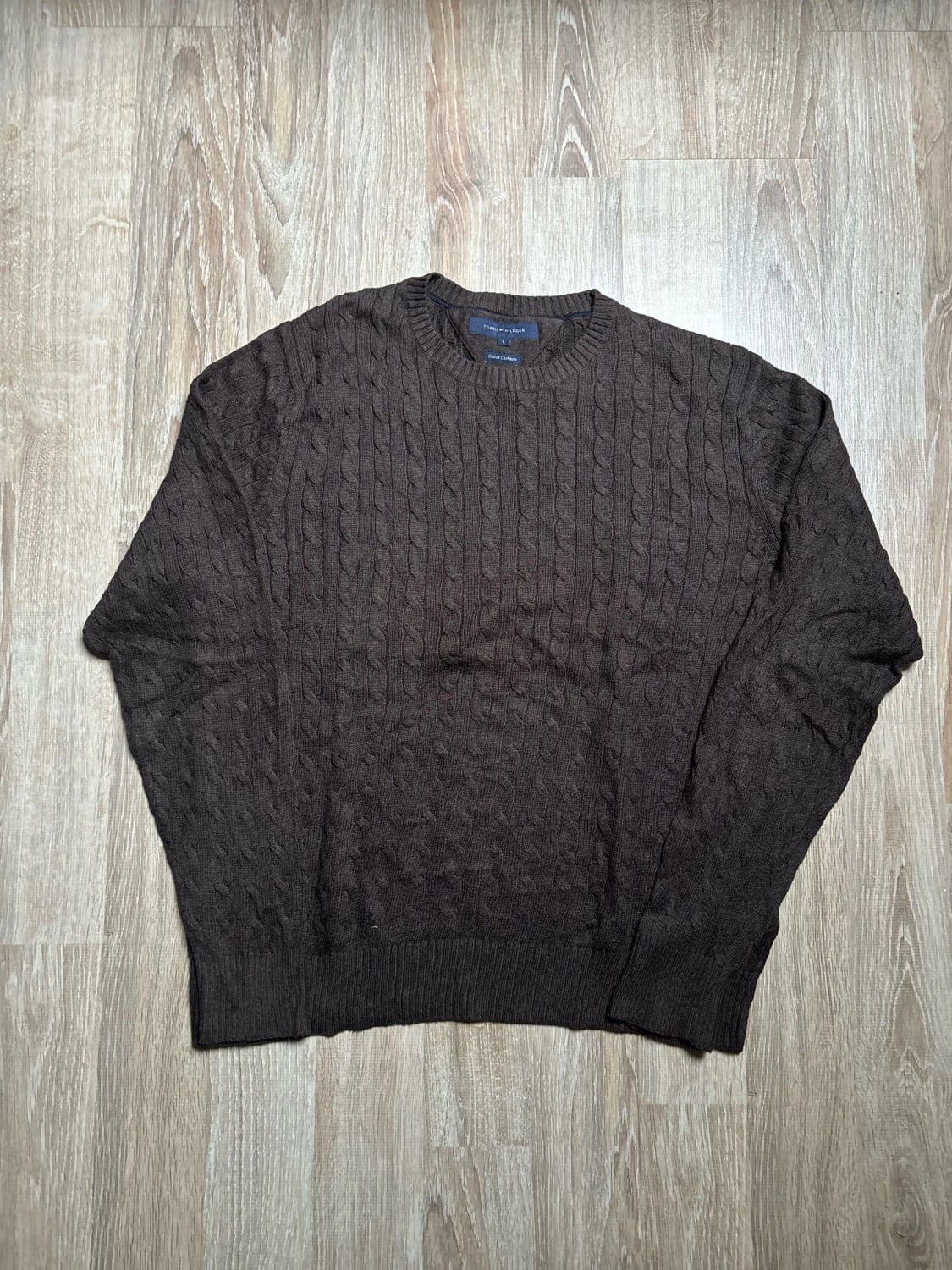 đź›’Pull Tommy Hilfiger Taille L Marron đź›’