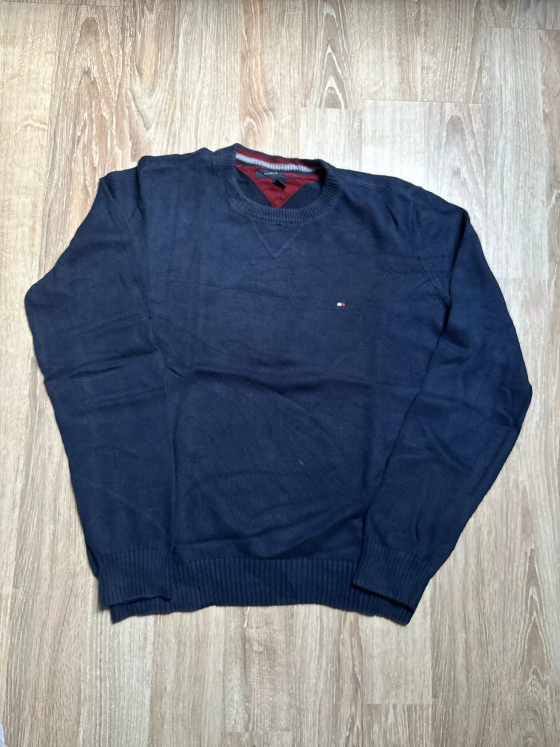 đź›’Pull Tommy Hilfiger Bleu Marine Taille Mđź›’