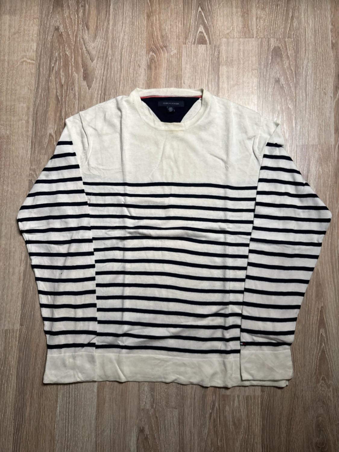 đź›’Pull Tommy Hilfiger L đź›’