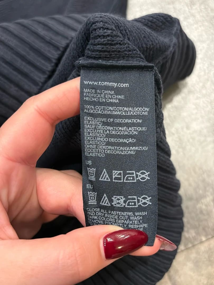 đź›’Pull Tommy Hilfiger Taille L đź›’