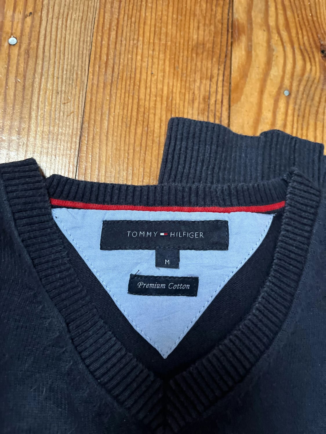 đź›’Pull Tommy Hilfiger Taille M đź›’