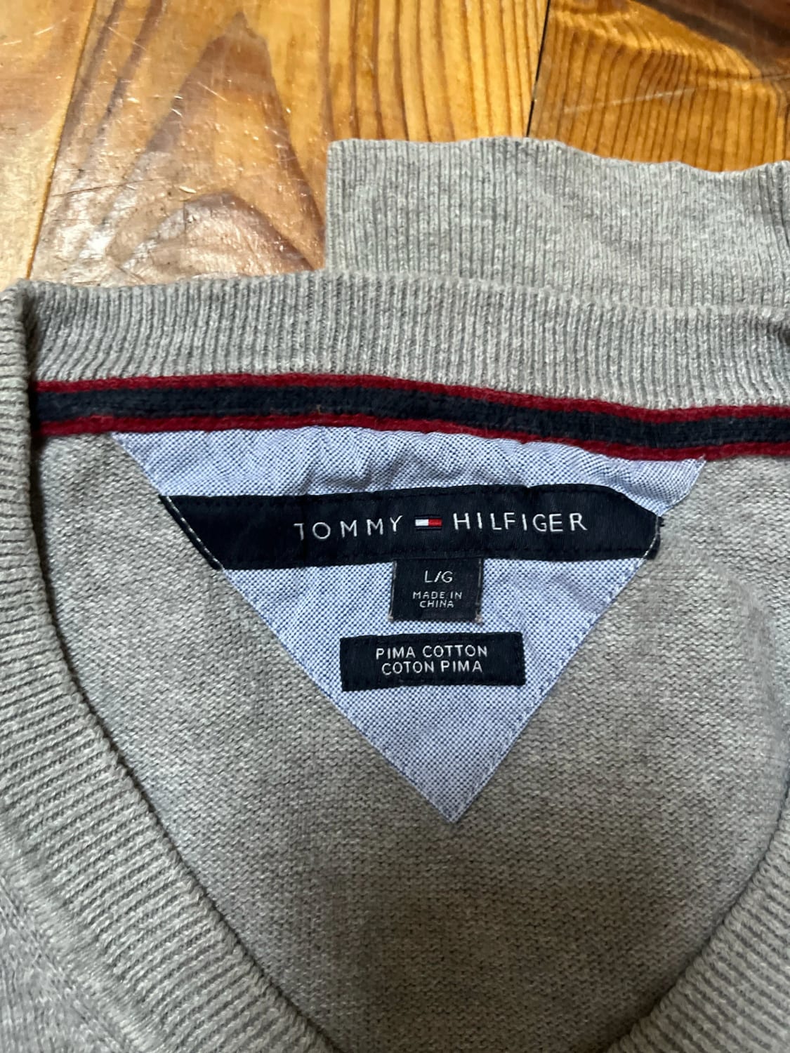 đź›’Pull Tommy Hilfiger L Gris đź›’
