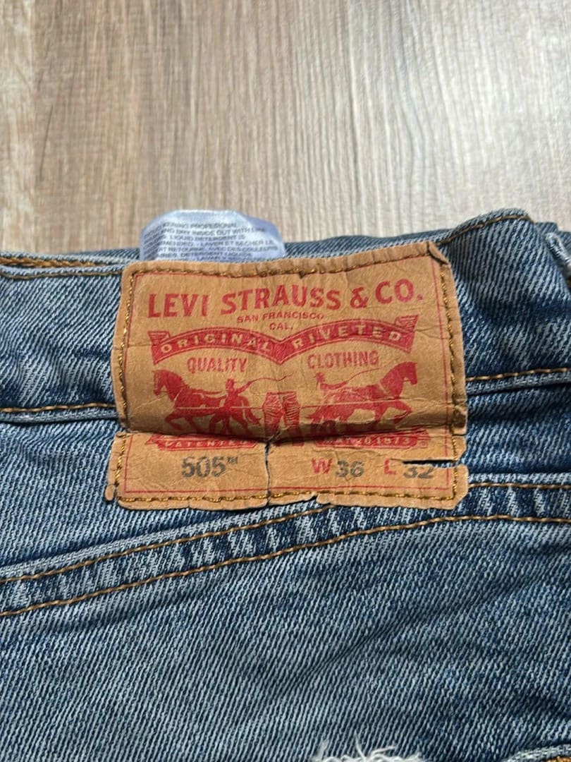 đź›’Jeans Levi's 505 W36 L32đź›’