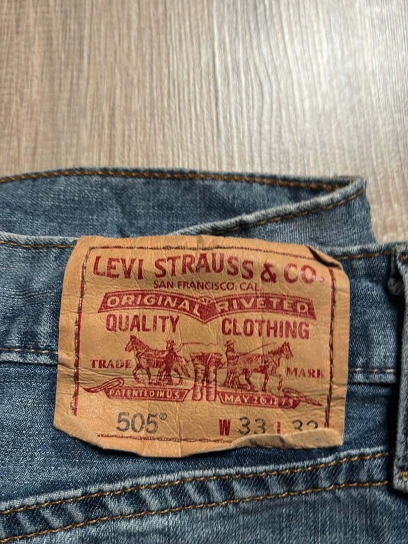 đź›’Jeans Levi's 505 W33 L32đź›’