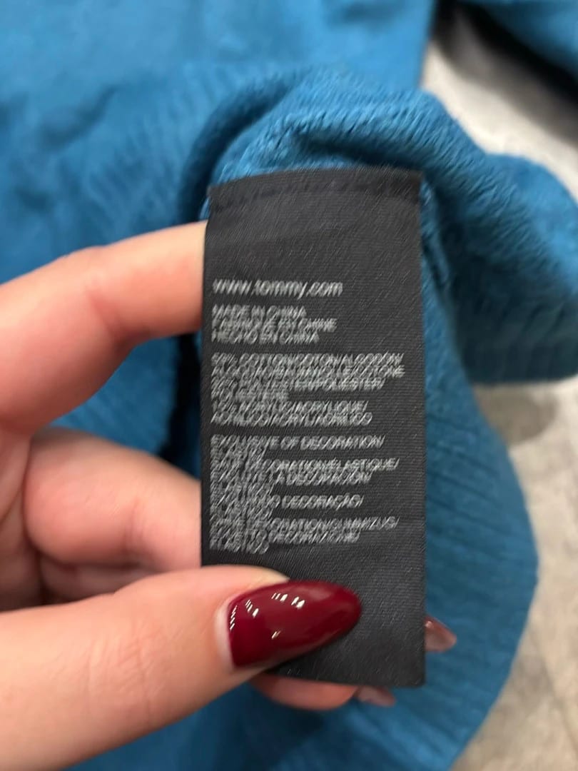 đź›’Pull Tommy Hilfiger Taille M Bleu Turquoiseđź›’