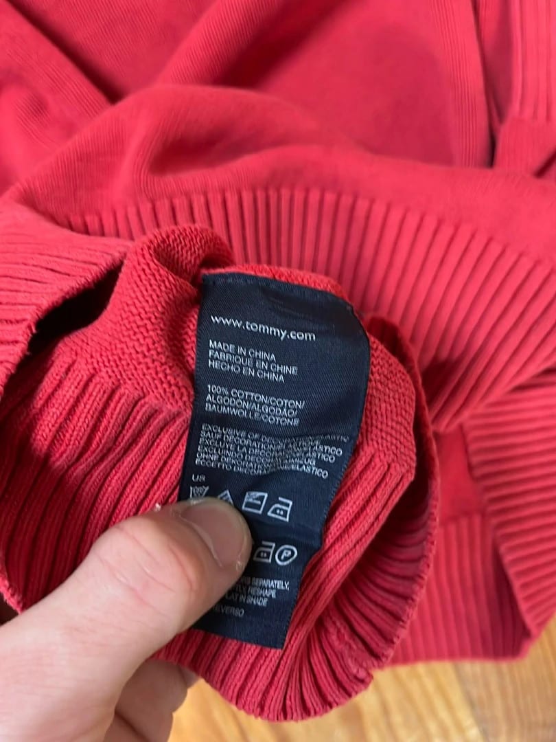 đź›’Pull Tommy Hilfiger Rouge Taille M đź›’
