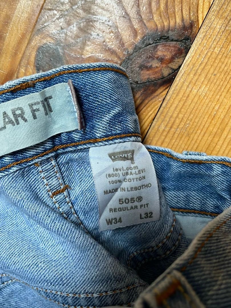 đź›’Jeans Levi's 505 W34 L32đź›’