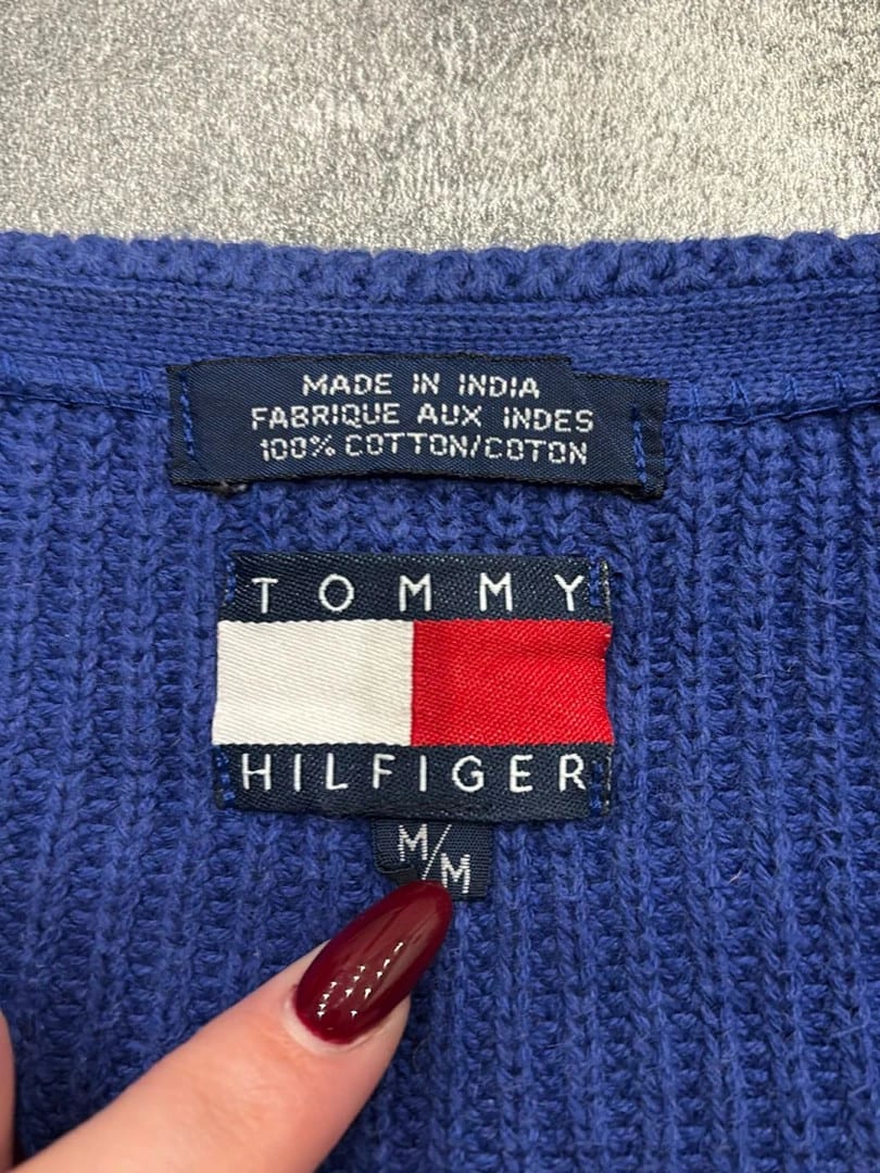 đź›’Pull Tommy Hilfiger Bleu Marine Taille Mđź›’