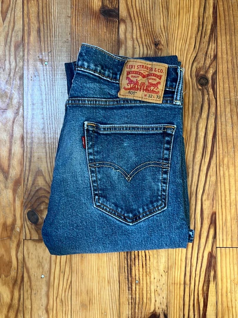đź›’Jeans Levi's 505 W32 L32đź›’