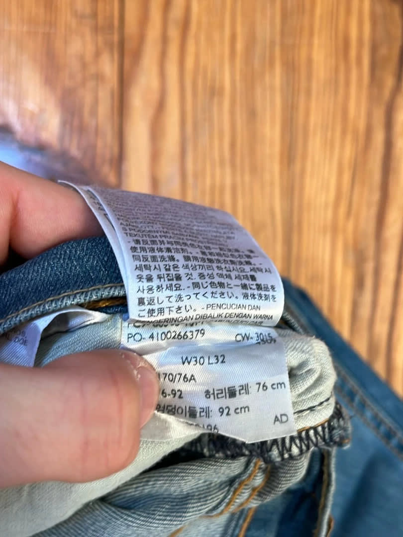 đź›’Jeans Levi's 505 W30 L32đź›’