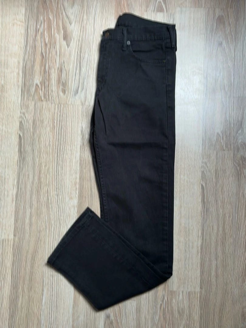 đź›’Jeans Levi's 513 W33 L34đź›’