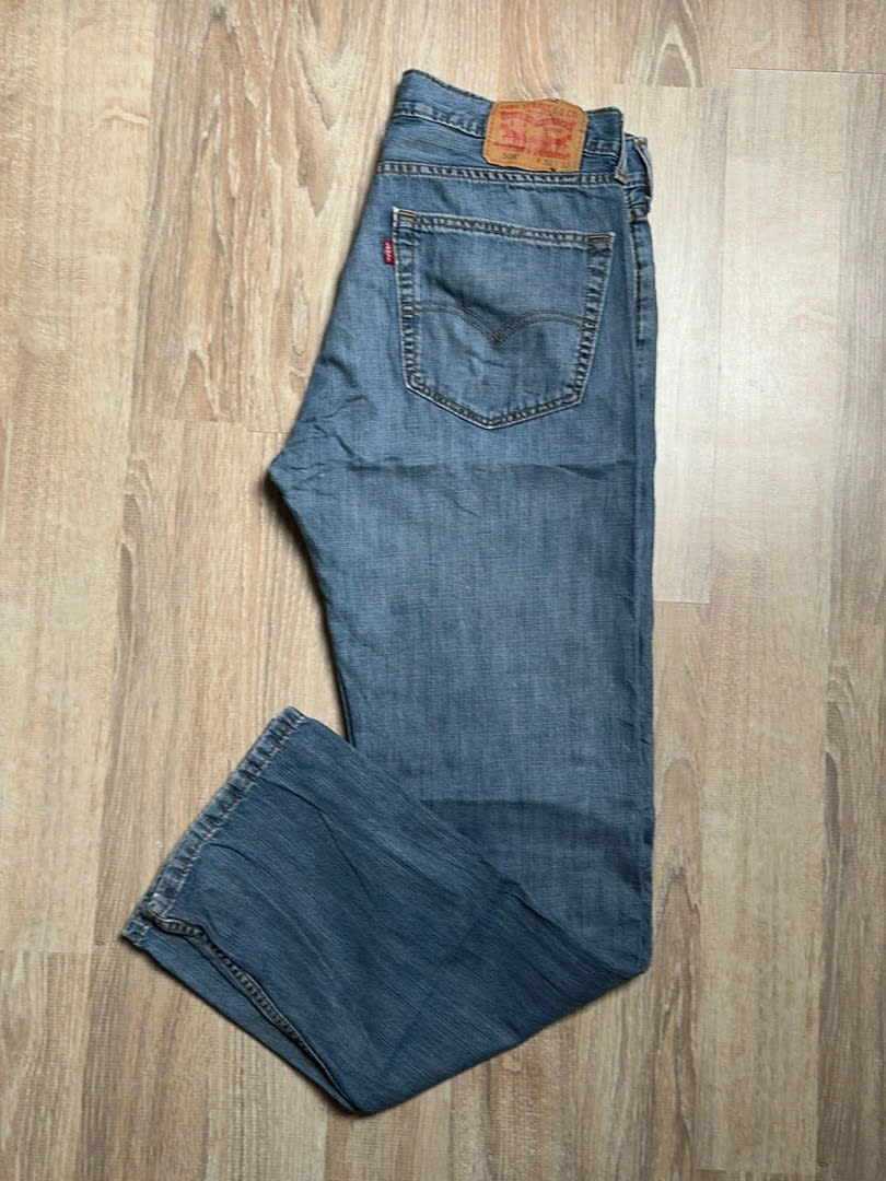 đź›’Jeans Levi's 505 W32 L32đź›’