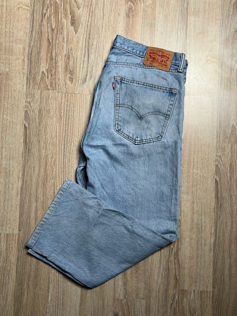 đź›’Jeans Levi's 505 W36 L29đź›’