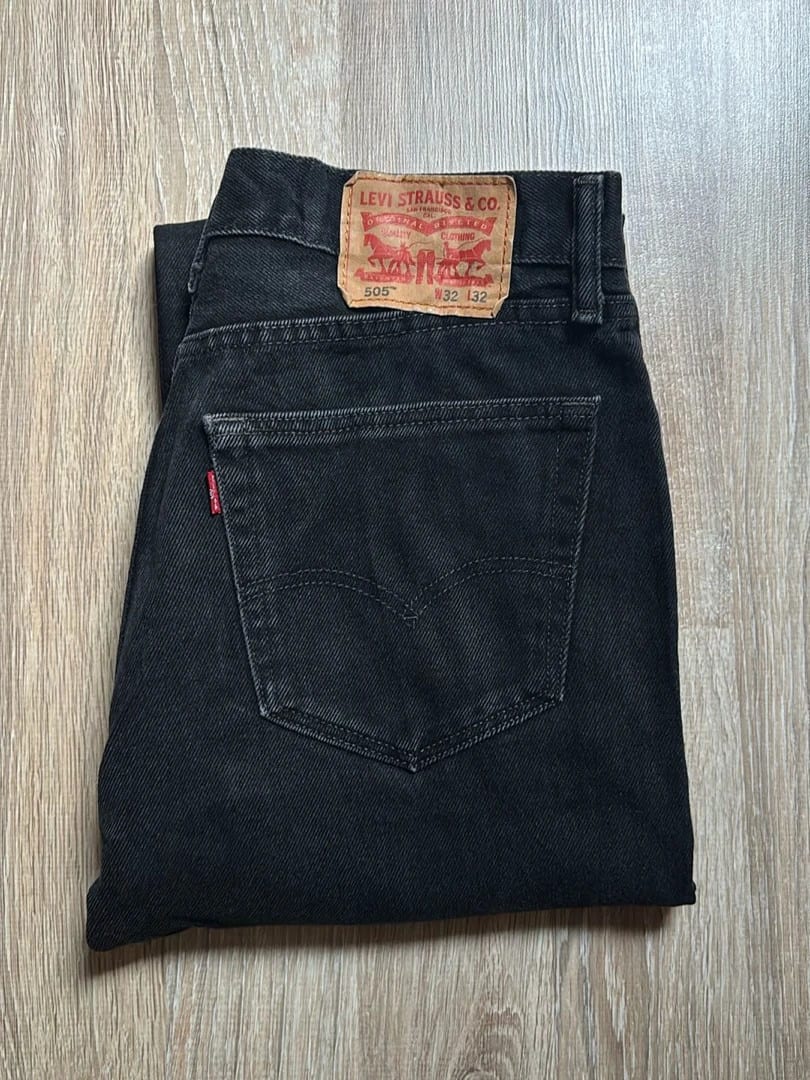 đź›’Jeans Levi's 505 W32 L32đź›’