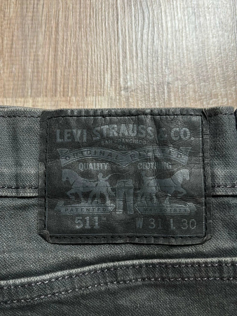 đź›’Jeans Levi's 511 W31 L30đź›’