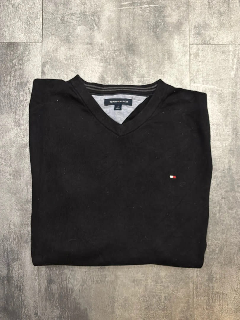 đź›’Pull Tommy Hilfiger Noir Taille Lđź›’