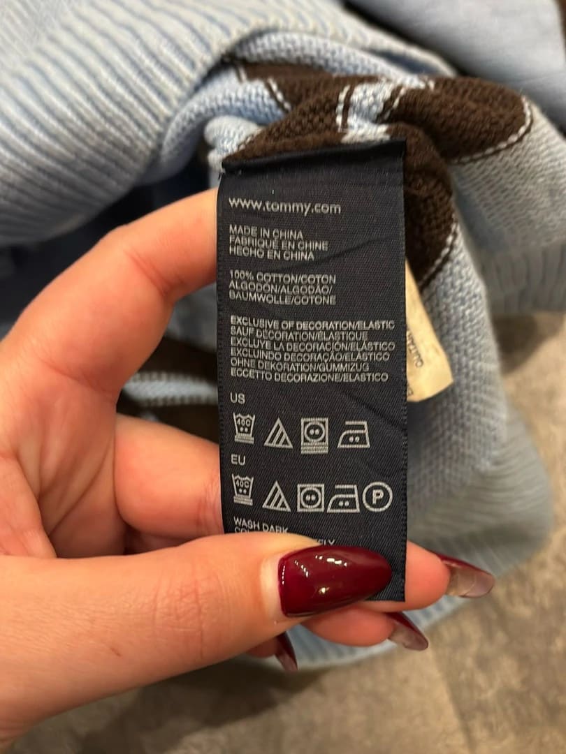 đź›’Pull Tommy Hilfiger Bleu et Marron Taille Sđź›’