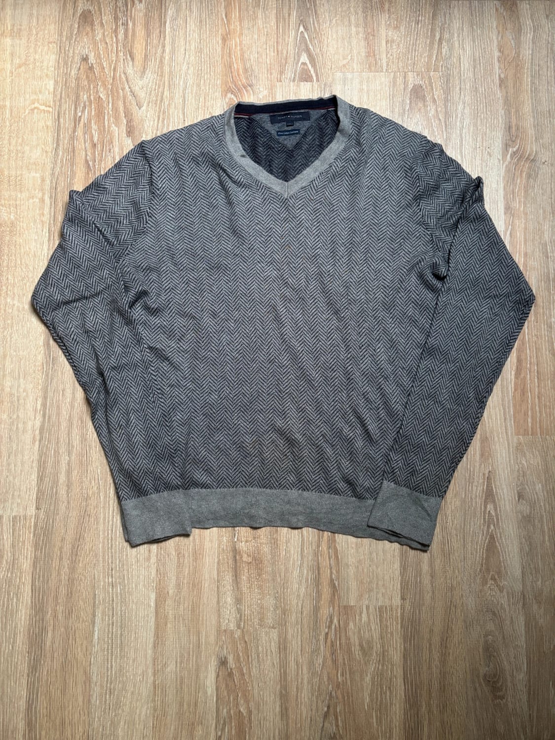 🛒Pull Tommy Hilfiger L Gris chiné col V🛒