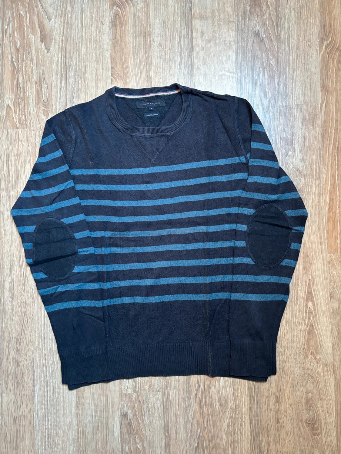 đź›’Pull Tommy Hilfiger S Noir et Bleu Marine Ă Rayuresđź›’