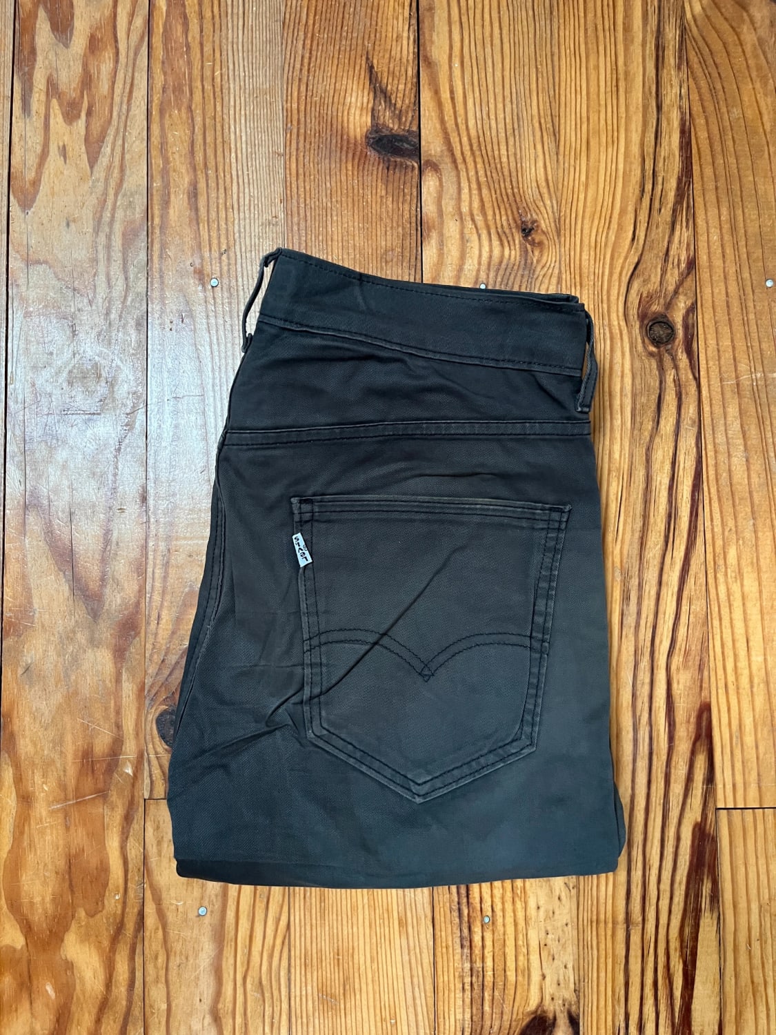 đź›’Jeans Levi's W31 L30đź›’